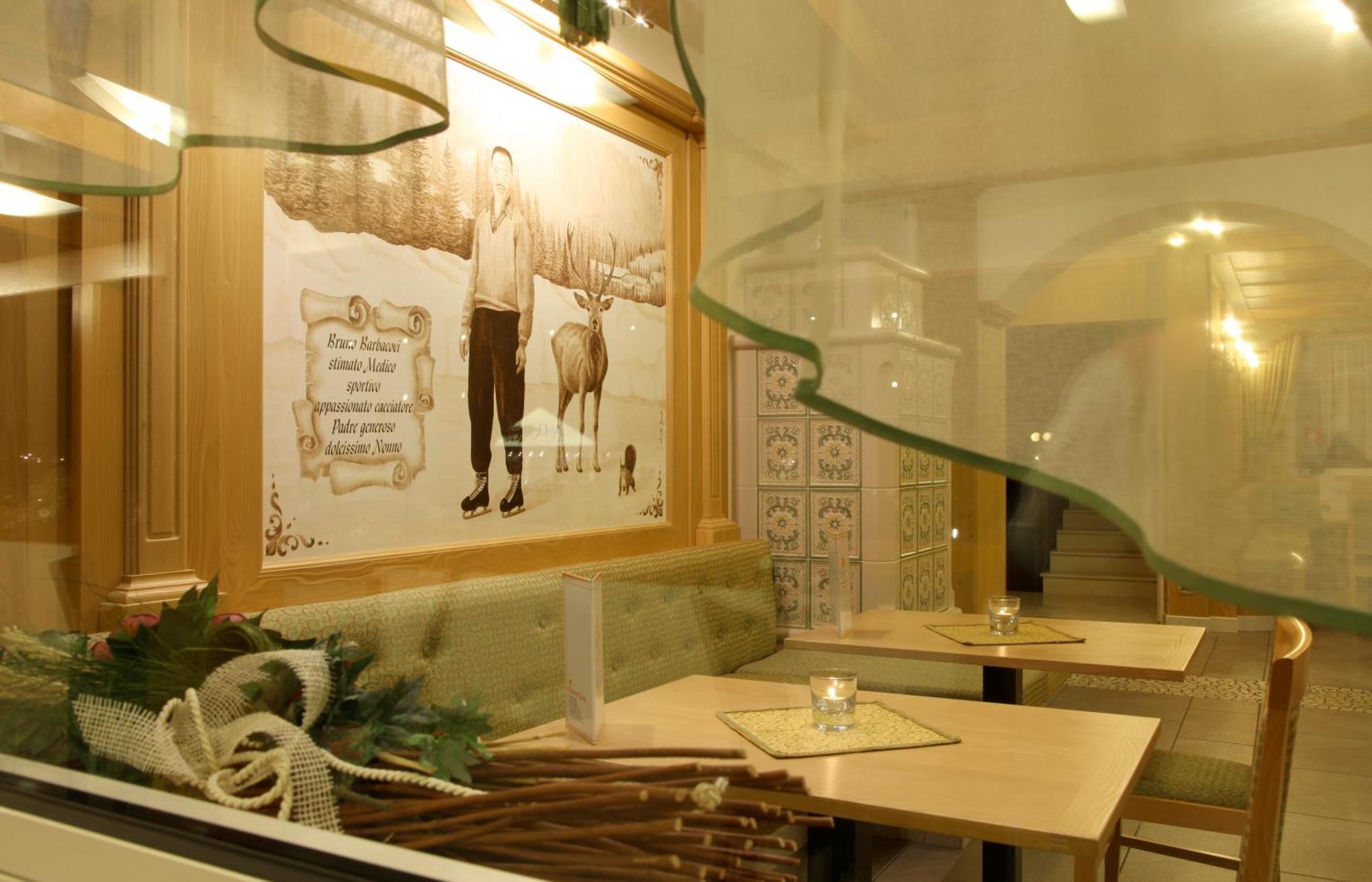 Hotel Gran Vacanze Rooms & Apartments Dimaro Exterior photo
